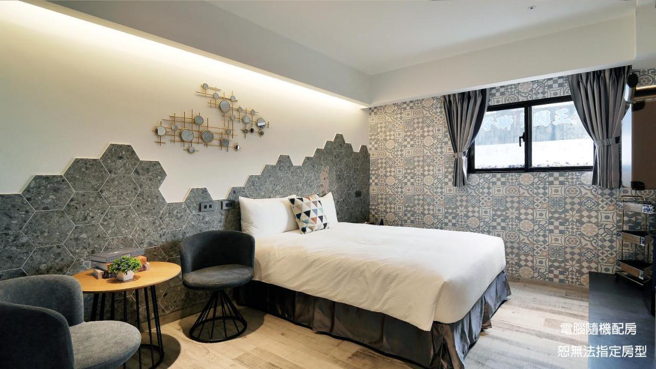 K Hotel - Yizhong Đài Trung Ngoại thất bức ảnh
